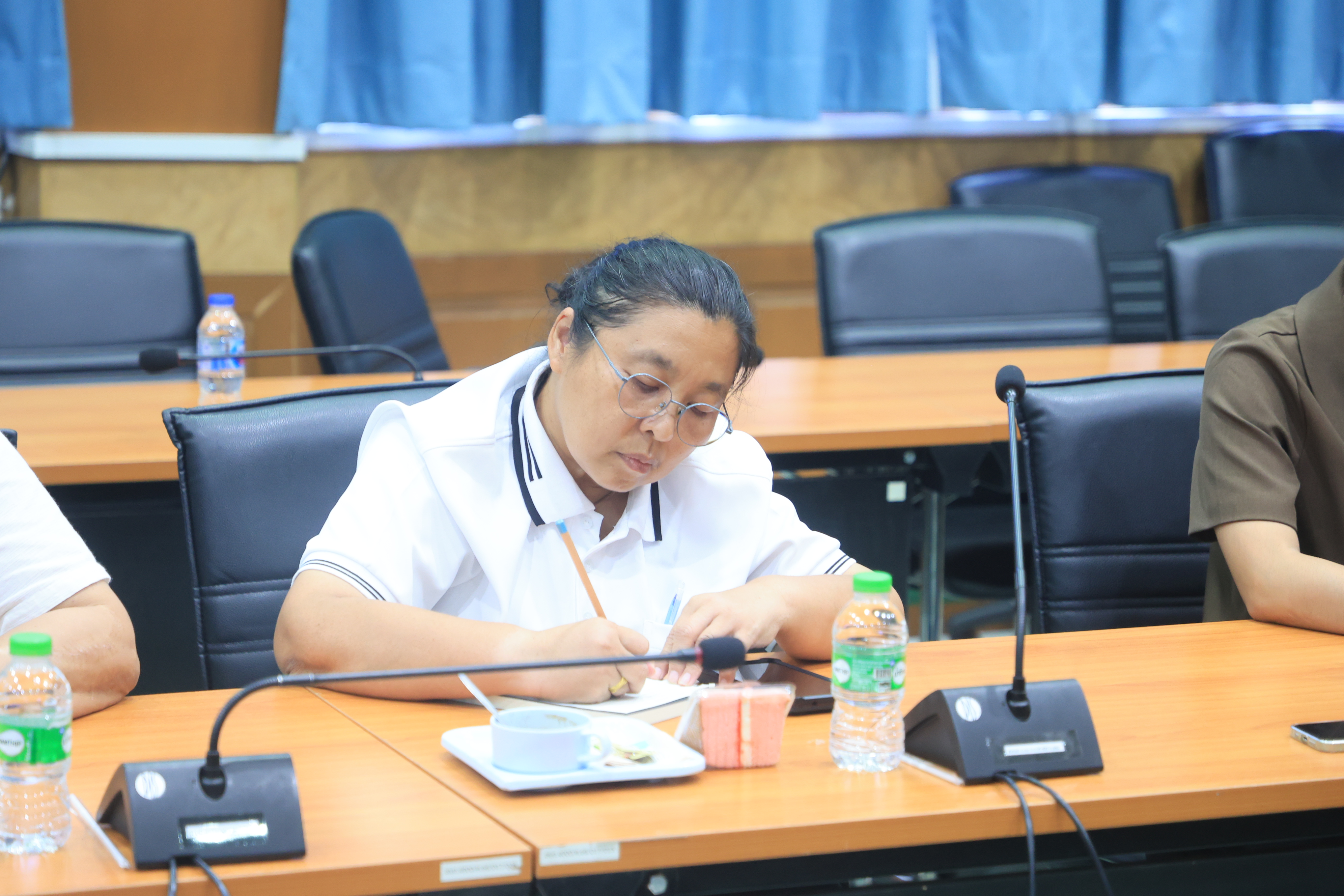 title - สำนักบริหารกลาง ประชุมภายในสำนักบริหารกลาง ครั้งที่ 4/2569
